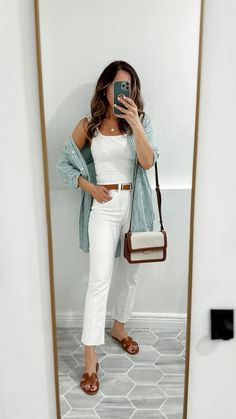 Summer Outfits Linen Pants, Summer Outfits Linen, Madewell Sunglasses, Neutral Summer Outfits, Jeans Outfit Ideas, Summer Layers, Vintage Chanel Bag, White Jeans Outfit, Linen Blend Pants