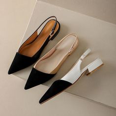 Black Tie Shoes For Women, Flat Pointy Shoes Outfits, Flat Elegant Shoes, Slingback Shoes Outfit, Pointy Flats Outfit, Elegant Flat Shoes, Flat Women Shoes, Elegant Shoes Flat, Flat Shoes Outfit