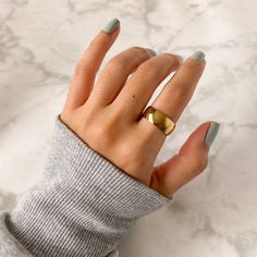 ❀❀ INFO❀❀ ➳ Thick gold band ring - 8mm ➳ 14k gold plated over stainless steel ➳ Smooth polished finish ➳ Hypoallergenic and tarnish resistant ➳ Available in multiple ring sizes ➳ Gender neutral rings perfect for anyone! ❀❀ VIEW ALL RINGS: ❀❀ https://www.etsy.com/shop/bitsnpiecess/?section_id=26921609 ❀❀ VIEW 6mm RING: ❀❀ https://www.etsy.com/listing/958768446/6mm-band-ring-in-stainless-steel-sizes-6?ref=shop_home_active_1 ❀❀ VIEW 4MM RING: ❀❀ https://www.etsy.com/listing/972746815/4mm-band-ring- Thick Band Ring, Thick Gold Band, Multiple Rings, Chain Bra, Letter Pendant Necklace, Gold Band Ring, Ring Sizes, Stainless Steel Band, Gold Style