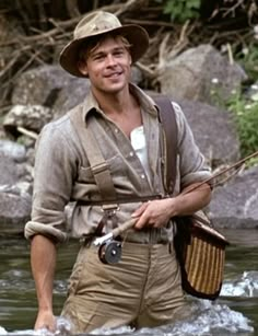 Farmer Aesthetic Man, Expedition Outfit, Fishing Clothes Men, Fisherman Outfit, Fishing Aesthetic, Fisherman Aesthetic, Anglina Jolie, Vintage Fly Fishing, Brad Pitt Photos