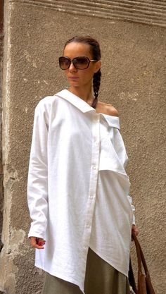 NEW COLLECTION White Linen Shirt / Extravagant Shirt / | Etsy Arty Fashion, Asymmetrical Shirt, White Linen Shirt, Shirt Oversize, Big Shirt, Maxi Shirts, Loose Shirt, Loose Shirts, Everyday Outfit