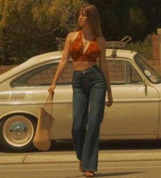 Disco Look, Looks Street Style, Retro Stil, 70s Fashion, Bell Bottoms, Fashion Inspo Outfits