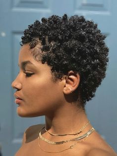 Sassy Short Hairstyles For Women, 4c Haircut, Big Chop Natural Hair, Hair Sponge, Natural Hair Twa, Cabello Afro Natural, Short Natural Hairstyles