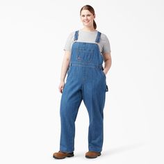 Move freely throughout your workday without sacrificing durability or functionality. Made with reinforced double stitching, these overalls are crafted to last, and the relaxed fit and soft feel allow you to move all day in comfort. Ample pockets and tool loops keep everything safe and easy to access. Overalls Plus Size, Vintage Overalls, Dickies Women, Levis Women, Bib Overalls, Overalls Women, Hem Style, Denim Overalls, Bottom Clothes