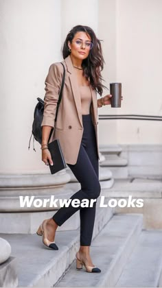 Female Lawyer Fashion, Corporate Attire Women, Work Attire Women, Classy Business Outfits, Lawyer Fashion, Fest Outfits, Business Attire Women, Outfits For Work