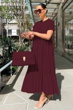 Modest Elegant Outfits Casual, Palm Sunday Church Outfit, Cute Modest Summer Dresses, Modest Woman Outfits, Summer Church Dresses, Soft Feminine Outfits Classy Casual, Martenity Dresses Outfits, Dress Suits For Women Classy, Casual Chic Dress Classy