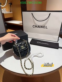 Size: 14cm It comes with Dust box, Care manual, Tag, and Paper bag. Chanel Mini, Kirkland Washington, New Handbags, Fashion Statement, Wellness Design, Paper Bag, Chanel, Things To Come, The Incredibles