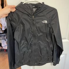 Size S Womens Black Northface Windbreaker. Never Worn, But I Removed The Tags. Super Cute Casual Black North Face Windbreaker, Casual Black The North Face Windbreaker, Casual Black Windbreaker By The North Face, Snow Jacket, Black North Face, The North Face Jackets, North Face Jackets, North Face Jacket, North Face