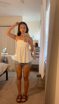 Casual Dress With Sandals, Insecure Summer Outfits, Dinner Outfit Inspo Summer, Sandals With Dress Outfit, Movie Date Outfit Ideas Casual Summer, Aesthetic Outfit Ideas For Summer, Tsitp Outfits Aesthetic, Summer Period Outfit, Washington Dc Outfit Summer Tourist