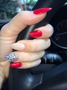 Stilleto nails! The red is stunning and the diamonds finish the look perfectly love it :** Nails Art Red, Red Nail Art Designs, Unghie Nail Art, Red Nail Art, Stiletto Nail Art, Holiday Nail Designs, Almond Nails Designs, Red Nail Designs, Colorful Nail Designs