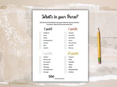 what's in your purse? printable checklist with pencil next to it