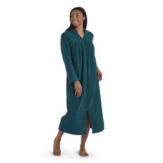 You'll love the cozy style of this Women's Miss Elaine Essentials Brushed Back Terry Long Zip Robe.Click on this WOMEN'S GUIDE to find the perfect fit and more!You'll love the cozy style of this Women's Miss Elaine Essentials Brushed Back Terry Long Zip Robe. Click on this INTIMATES & SLEEPWEAR GUIDE to find the perfect fit and more!FEATURES Zipper front Long sleeves 2 pockets Soft knit terry constructionFIT & SIZING Loose fit 50-in. length from shoulder to hemFABRIC & CARE Polyester Machine was Petite Size Chart, Cozy Style, Sleepwear Robe, Cozy Fashion, Petite Dresses, Plus Size Dress, Petite Size, Soft Knits, Loose Fitting