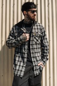 Relentless Betrayal, Masculine Outfits, Custom Flannel, 90s Fashion Men, Sink Or Swim, Hooded Flannel, Guys Clothing Styles, On The Ocean, Rocker Style