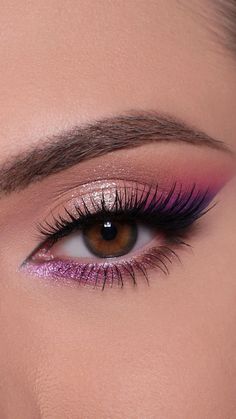 Neutral Eye Makeup With A Pop Of Color, Color Smokey Eye Makeup, Colorful Makeup For Brown Eyes, Trendy Eye Makeup 2024, Colorful Bridal Makeup, Make Up Purple Eyes, Purple And Silver Makeup, Ethereal Eye Makeup, Eye Makeup For Wedding