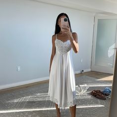 White Midi Dress, Super Soft, Can Be Worn Reversed! White Midi, Xs Dresses, White Midi Dress, Dresses Xs, Colorful Dresses, Color White, Midi Dress, Womens Dresses, Dresses