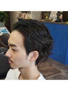 New Balance Outfit, Asian Men Hairstyle, Old Portraits, Rockabilly Hair, Neon Outfits, Men Haircut Styles, Hair Images, Asian Hair, Boys Haircuts