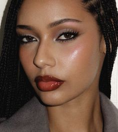 Medium Medium Contrast Makeup, High Contrast Makeup, Medium Contrast Makeup, Flawless Face Makeup, Face Makeup Tips, Runway Makeup, Favorite Makeup Products, Makeup For Green Eyes, Makeup For Black Women