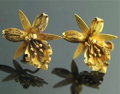 Antique Flower Earrings - 14k Yellow Gold Screw-On Back Flower Earrings. Orchid Jewelry, Orchid Earrings, Gold Orchid, Wedding Band Engraving, Earrings Antique, Botanical Collection, Ear Earrings, Antique Earrings, Metal Work