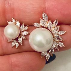 "Delicate GOLD Leaf #Floral #Pearl #Rhinestone #Crystal #Bridal #Silver #Wedding #Gauges #Plugs #Earrings THE PEARL IS WHITE FOR GAUGES/STRETCHED EARLOBES: All styles come with internally threaded (screw on/off) double flare tunnels. You also have the option to add an o-ring (for $1) that can be worn with the screw on/off flares for extra security that can help with possible sagging, or by themselves without the screw on/off flares making it a single flare. REGULAR POSTS/EARRINGS (not gauges for Gold Bridal Earrings With Bling For Wedding, Gold Plug Earrings For Weddings, Elegant Pearl Drop Plug Earrings As Gift, Elegant Pearl Drop Plug Earrings, Ornate Wedding Plug Earrings, Wedding Plugs Brides Gauges, Wedding Plugs, Rose Gold Pearl, Silver Pearl Earrings