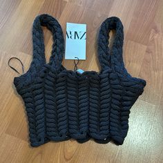 New With Tags Zara Cable Knit Crop Top In Chocolate Brown Zara Crochet Top For Beach, Zara Knitted Tops For Vacation, Knit Crop Top, Knit Crop, Zara Tops, Chocolate Brown, Cable Knit, Crop Top, Cable