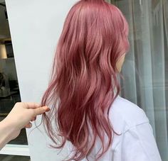 Cherry Hair Colors Light, Dark Cherry Pink Hair, Strawberry Milk Tea Hair, Rosy Pink Hair, Low Maintenance Pink Hair, Dusty Red Hair Color, Dark Muted Pink Hair, Coral Brown Hair