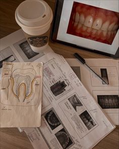 Dental Study Aesthetic, Dental Student Aesthetic Wallpaper, Studying Dentistry Aesthetic, Dental Hygiene School Aesthetic, Dental Hygiene Study, Female Dentist Aesthetic, Orthodontist Aesthetic, Studying Dentistry, Dentistry Wallpaper