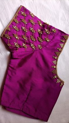 Simple and Beautiful Aariwork blouse design with normal needle on stitched blouse Simple Aariwork Blouse, Checked Blouse Designs, Trending Embroidery, Exclusive Blouse Designs, Plain Blouse Designs, Latest Blouse Designs Pattern, New Saree Blouse Designs, Latest Model Blouse Designs, Blouse Design Images