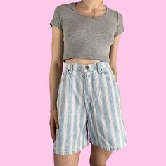 Vintage 90s Striped Denim Mom Shorts Button/zipper closure with pockets, great condition Brand - Faded Glory    Tag size - none, no inner tag Seen on size small, 5'4 with waist pinned  Measurements (laying flat) Waist (no pull) 13.5 in - (taut) 15 in Hips (3 inches above crotch seam) - 22 in Rise - 13.5 in Inseam - 5 in Leg opening flat - 11.5 in Recommend for a 29" waist depending on desired fit #skatergrunge #momshorts #fairygrunge #whimsygoth #denimshorts 90s Style Straight Leg Cotton Shorts, 90s Style Cotton Straight Leg Shorts, 90s Light Wash Cotton Bottoms, 90s Light Wash High-waisted Shorts, 90s Style Light Wash High-waisted Shorts, Denim Mom Shorts, Striped Denim, Amarillo Tx, Fairy Grunge