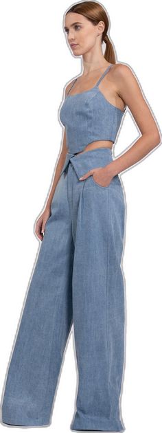 Modern High-waisted Denim Flare Jeans, Elegant Mid-rise Cotton Flare Jeans, Chic High Rise Denim Flare Jeans, Chic High Rise Jeans For Day Out, Elegant Wide-leg Jeans With Five Pockets, Elegant Wide Leg Jeans With Five Pockets, Chic Light Wash Denim Flare Jeans, Chic Wide Leg Washed Blue Jeans, Modern Light Wash Denim Bottoms