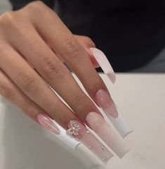 Nails Art Winter, Nails Art Simple, Nail Art 2022, Design Nails Art, Nail Art Aesthetic, Nail Art Trendy, Nail Art 2023, Maroon Nail, Nail Art For Short Nails