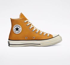 Chuck 70 Vintage Canvas, Converse Yellow, Shifting Script, Shoe Converse, High Top Shoe, Winter Mood, Sunflower Yellow, New Converse