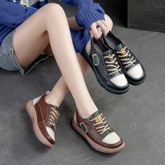 Gender: Women Type: Casual Shoes Main Materials: Cowhide Insole: Pigskin Sole: Rubber Type of Closure: Lace-up Style: Daily. Casual. Retro Season: Spring. Autumn Heel Height: Medium (4 cm) Savate, Pig Skin, Shoe Size Conversion, Retro Color, Retro Stil, Casual Shoes Women, Shoe Sale, Up Styles, Fashion Boots