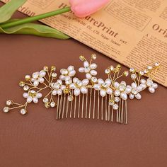 Category:Hair Combs,Headdress; Embellishment:Crystals,Rhinestone,Faux Pearl,Pure Color,Splicing; Gender:Women's; Quantity:1 PC; Theme:Romance,Head,Vintage Theme,Fashion,Birthday,Wedding,Holiday,Classic Theme; Style:Luxury,Elegant; Occasion:Wedding,Cocktail; Material:Alloy,Imitation Pearl,Rhinestone; Front page:WE; Shipping Weight:0.038; Listing Date:05/14/2024 Flower Girl Headpiece, Fashion Birthday, Pearl Headpiece, Cheap Flowers, Birthday Fashion, Wedding Cocktail, Rhinestone Wedding, Hair Combs, Wedding Cocktails