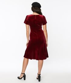 This exquisite midi shift dress combines sophistication with a touch of playfulness, making it perfect for any occasion that calls for excitement. The beautiful burgundy velvet fabric drapes gracefully around your figure, while the boat neckline adds a hint of allure. Adorned with short flutter sleeves, this dress beautifully accentuates your arms as you dance the night away. And worry not about struggling with getting dressed – the thoughtful design includes a convenient back zipper for effortl Plus Size Shift Dress, Midi Shift Dress, Burgundy Velvet, Fashion Aesthetics, Getting Dressed, Womens Vintage Dresses, Holiday Party Dresses, Velvet Lace, Draped Fabric