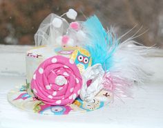 Owl Birthday Hat - Mini Top Hat  Alice in Wonderland  Owl Print with Polka Dots  Birthday Hat Photography Prop. $24.00, via Etsy. Owl Themed Birthday Party, Lollipop Centerpiece, Hat Photography, Polka Dot Birthday, Alice In Wonderland Birthday, Tea Party Theme, Mini Top Hat