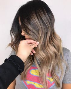 Root Shadow Blonde Balayage, Shadow Root Brown To Blonde, Beige Balayage, Spring Hair Color Trends, Blonde Ombre Hair, Brown To Blonde Ombre, Brown Ombre Hair, Makeup Tip