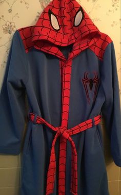 Spider Man Outfits Ideas, Spider Man Clothes, Spider Man Stuff, Spiderman Stuff, Spiderman Room, Spiderman Outfit, All Spiderman, Spiderman Gifts, Spiderman Theme