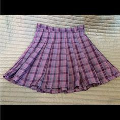 New Without Tags- Tags Removed, Item Washed, Never Actually Worn. Hot Topic Brand Purple Plaid Skirt Size Small. Measurements- 13 & 1/2 Inches Waist 17 Inches Length Purple And White Plaid Skirt, Hot Topic Skirts, Purple Plaid Skirt, Checkered Skirt, Purple Skirt, Purple Plaid, Plaid Skirt, Plaid Skirts, Dream Clothes