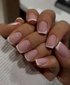 Manikur Kuku, Nagel Tips, Colorful Nails, French Tip Acrylic Nails, Work Nails, Short Acrylic Nails Designs, White French, Stick On Nails, Classy Nails