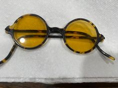 You don't see a pair this well kept . Lenses are clear . Very stylish round glasses of the time and now back in fashion as a statement . Very clean pair Tortoise Shell, Eyewear Sunglasses, Tortoise, Sunglasses Accessories, Lenses, Sunglasses, Etsy Uk