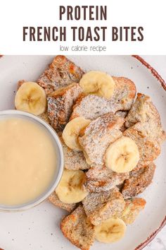 Vanilla protein French toast bites Air Fryer Macro Friendly, Protein French Toast Healthy, Macro Friendly French Toast, Macro Friendly Recipes Breakfast, High Protein Air Fryer Recipes, Macro Friendly Breakfast Recipes, Macro Breakfast Ideas, Macro Friendly Breakfast, High Protein French Toast