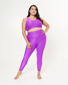 A best seller, this MVP Lola Getts® legging, made from our unique fabric, withstands chafing while giving you the right amount of support. Ankle Length Leggings, Legging Fits, Compression Fabric, Leggings Pattern, Plus Size Leggings, Fuchsia Color, Bra Tops, New Product, Stretch Fabric