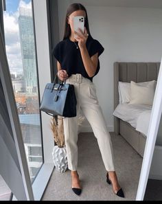 Internship Outfit, Professional Outfits Women, Business Outfits Women, Business Casual Outfits For Women, Office Outfits Women, Business Casual Outfits For Work, Summer Work Outfits, Elegante Casual, Classy Work Outfits