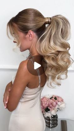 Voluminous Half Ponytail, Half Up Half Down Hairstyles For Wedding Guest, Fancy Ponytail Medium Length Hair, Going Out High Ponytail Hairstyles, Extensions Updo Hairstyles, Half Updo Ponytail, Gender Reveal Hairstyles For Mom, Long Curled Ponytail, Long Hair Ponytail Styles Extensions