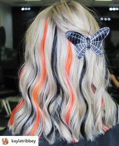 Halloween Hair Dye, Thanksgiving Hairstyles, Halloween Hairstyles, Vivid Hair Color, How To Lighten Hair, Hair Creations, Short Hair Color, Colorful Hair, Halloween Hair