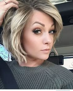 Layers Braids, Natural Blonde Highlights, New Short Hairstyles, Cute Hairstyles For Medium Hair, Medium Hairstyles, Best Short Haircuts, Short Bob Haircuts, Penteado Cabelo Curto, Blonde Bobs