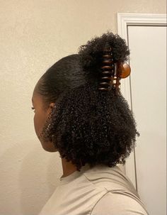 Healthy Natural Hair Black Women, Slick Back Half Up Half Down Hair, Natural Hair Aesthetic, Half Down Claw Clip, Natural Hair Stylists, Protective Hairstyles For Natural Hair, Natural Hairstyle, Hair Therapy