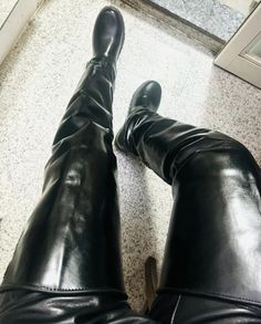 Leather Fashion Men, Leather Thigh High Boots, Rubber Boots, Copyright Infringement, Heel Boots, Thigh High Boots, Thigh High, Thigh Highs