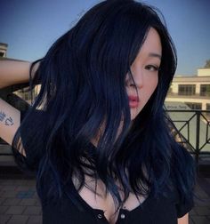 Light Ash Brown Hair, Dark Hair Colors, Midnight Blue Hair, Ash Brown Hair Color, Blue Ombre Hair, Hair Color Remover, Dark Blue Hair