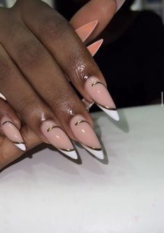 Brown Nail Designs, Oval Nails Designs, Brown Acrylic Nails, Cute Nail Colors, Fancy Nail Art, Brown Nail, Brown Nails Design, Luminous Nails, Better Lifestyle